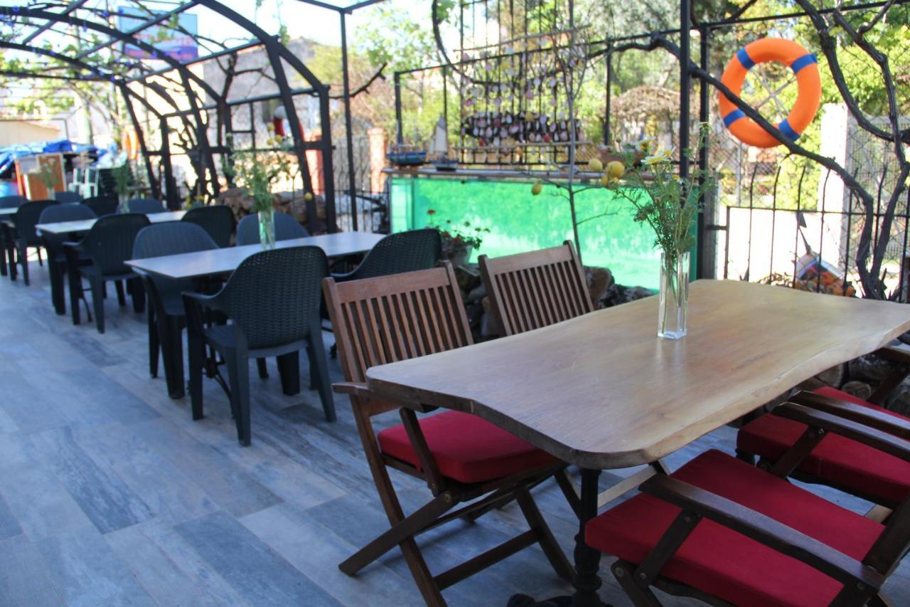 Bed and Breakfast Balim Sultany Çeşme Exterior foto