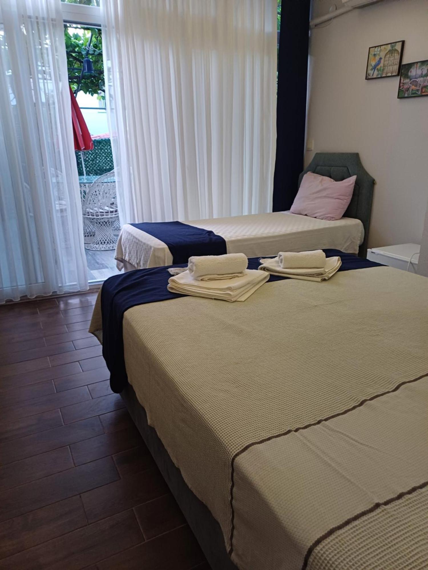 Bed and Breakfast Balim Sultany Çeşme Exterior foto